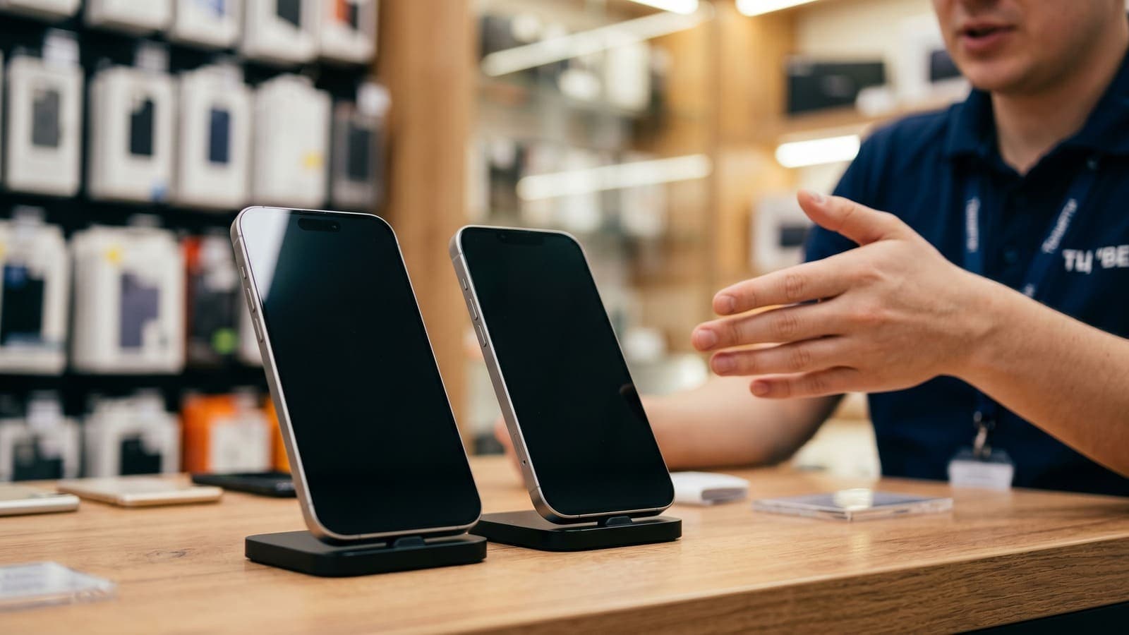 Консультация по выбору iPhone 17 или iPhone 16 в Тольятти
